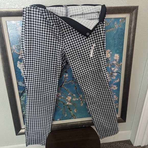 NWT Old Navy Black and White size 12 pants - Picture 1 of 7